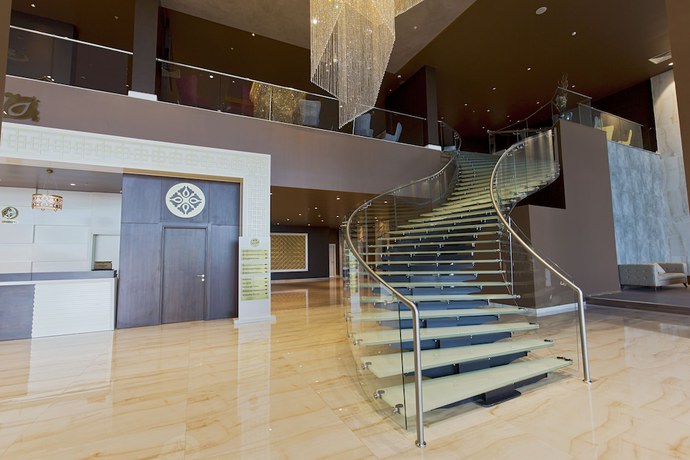 Imagen de los interiores del Hotel Euphoria Batumi. Foto 20