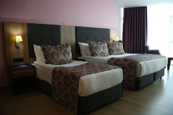 Imagen de la habitación del Hotel Euphoria Batumi. Foto 14