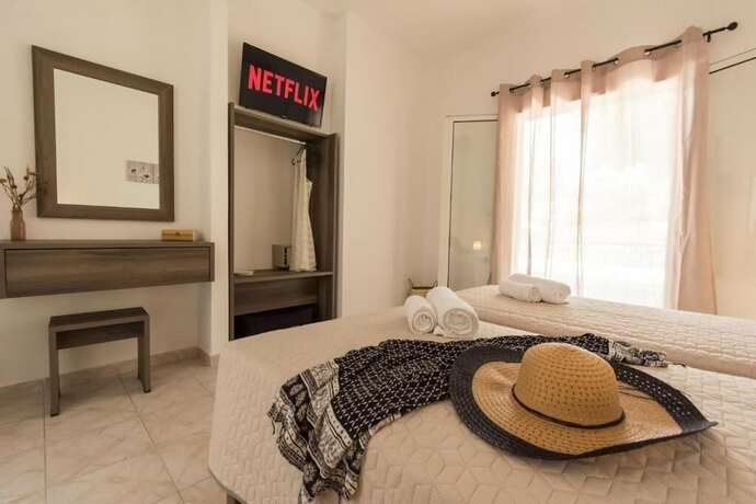 Imagen de la habitación del Hotel Euphoria Complex. Foto 16