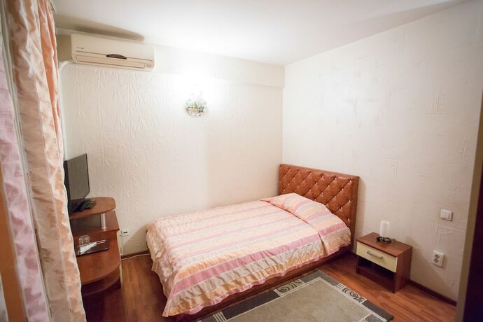 Imagen general del Hotel Euphoria, Craiova. Foto 7