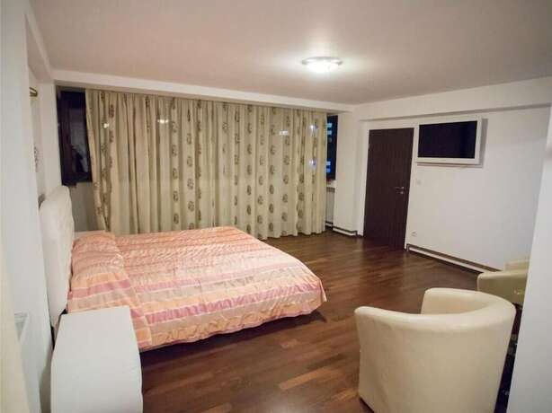 Imagen general del Hotel Euphoria, Craiova. Foto 8