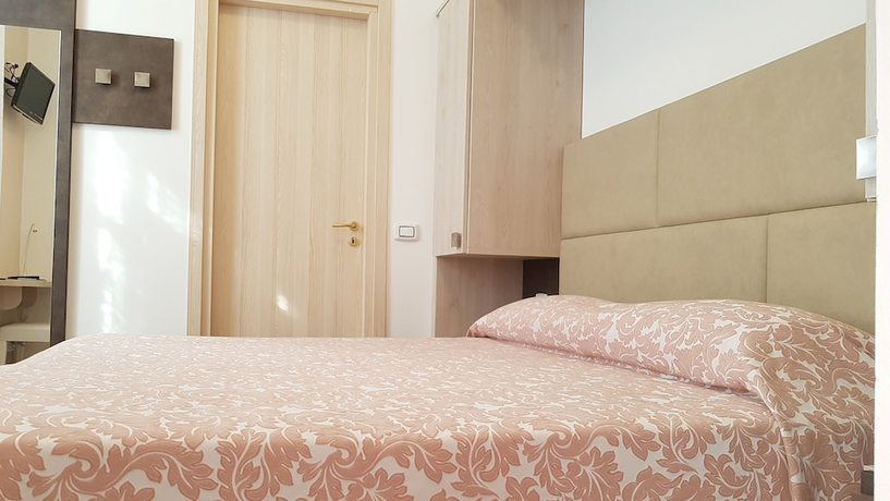 Imagen de la habitación del Hotel Eura. Foto 3