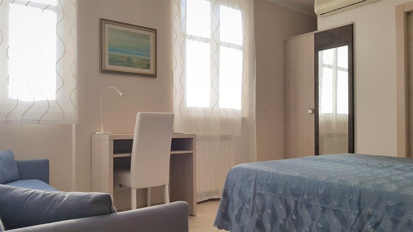 Imagen de la habitación del Hotel Eura. Foto 10