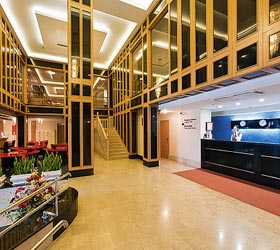 Imagen de los interiores del Hotel Eurasia Business Hotel. Foto 7