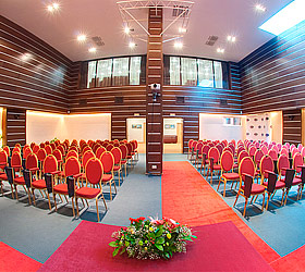 Imagen de los interiores del Hotel Eurasia Business Hotel. Foto 8