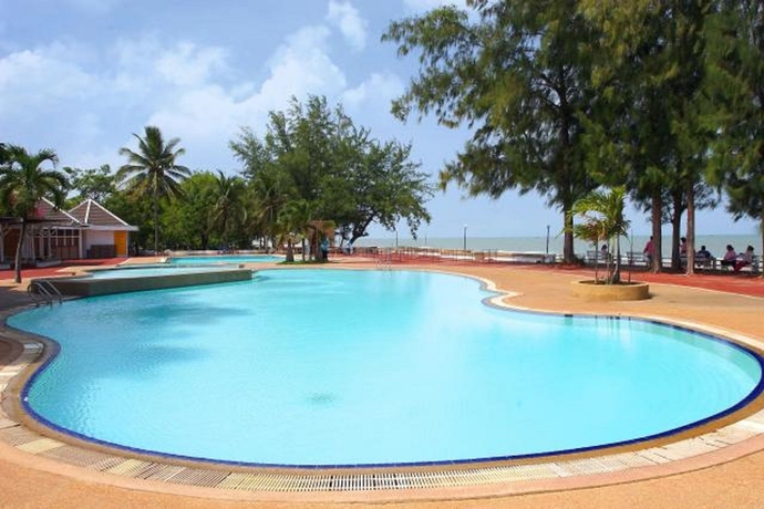 Imagen de la piscina del Hotel Eurasia Cha-am Lagoon. Foto 13