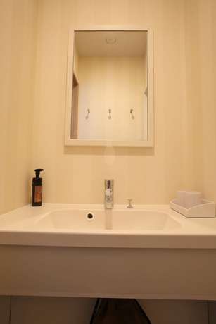 Imagen de la habitación del Hotel Eurasia Maihama Annex. Foto 11