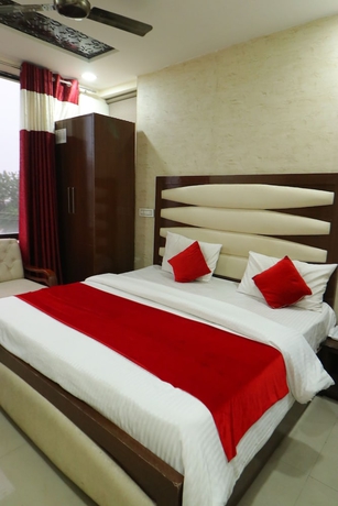 Imagen de la habitación del Hotel Eurasia Mohali Airport. Foto 5