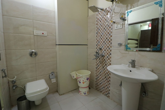 Imagen de la habitación del Hotel Eurasia Mohali Airport. Foto 19