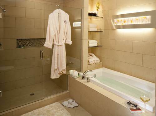 Imagen de la habitación del Hotel Eureka Casino Resort. Foto 9