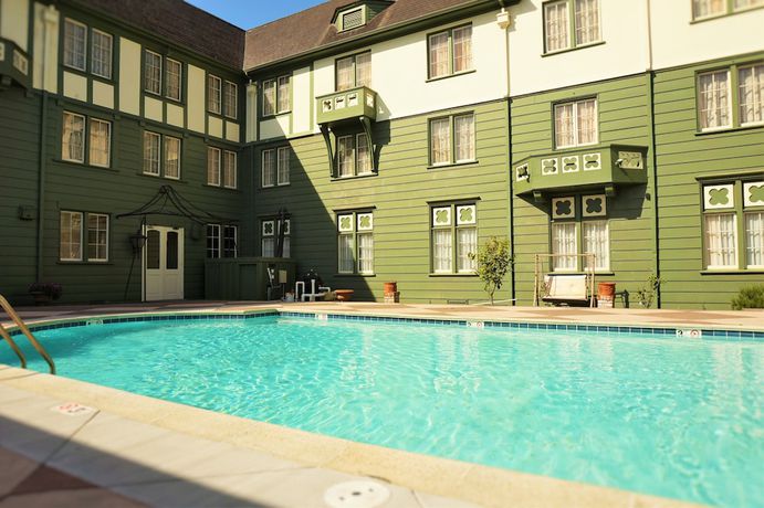 Imagen de la piscina del Hotel Eureka Inn, Trademark Collection by Wyndham. Foto 19