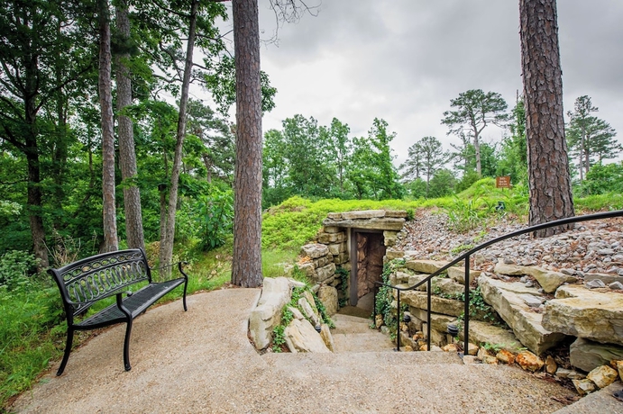 Imagen de la habitación del Hotel Eureka Springs Treehouses, Hobbit Caves and Castles. Foto 16