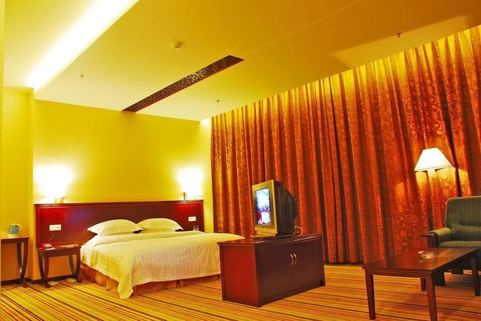 Imagen de la habitación del Hotel Euro Asia Hotel, Guangzhou. Foto 4