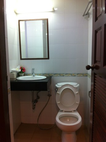 Imagen de la habitación del Hotel Euro Asia Jomtien. Foto 5