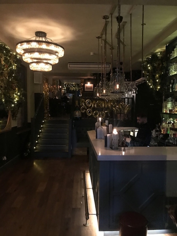 Imagen del bar/restaurante del Hotel Euro Bar and. Foto 3