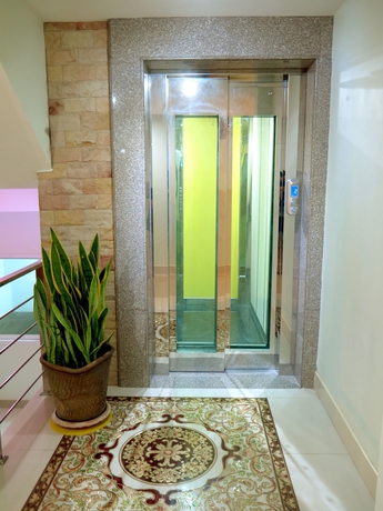 Imagen de los interiores del Hotel Euro Boutique. Foto 8