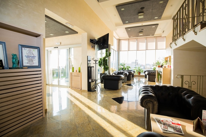 Imagen de los interiores del Hotel Euro Garni. Foto 18