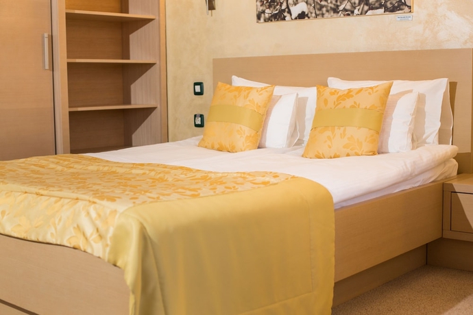 Imagen de la habitación del Hotel Euro Garni. Foto 13