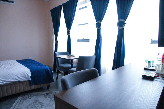 Imagen de la habitación del Hotel Euro Homes. Foto 2