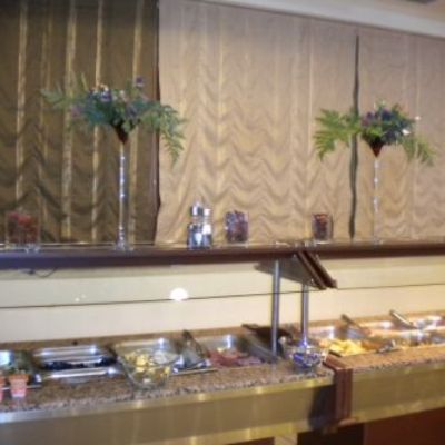 Imagen del bar/restaurante del Hotel Euro Hotels International Triumf. Foto 2