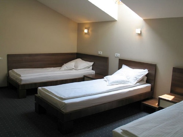 Imagen de la habitación del Hotel Euro House. Foto 10