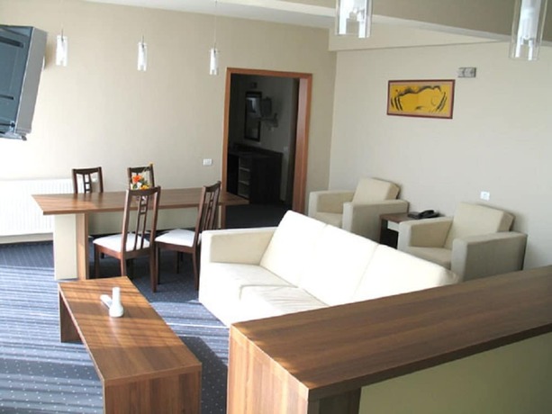 Imagen de la habitación del Hotel Euro House. Foto 11