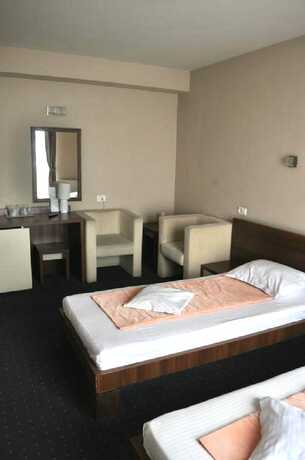 Imagen de la habitación del Hotel Euro House. Foto 17