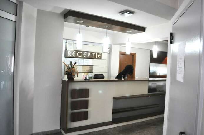 Imagen de los interiores del Hotel Euro House. Foto 19