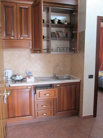 Imagen de la habitación del Hotel Euro House Inn Airport and Residence. Foto 2