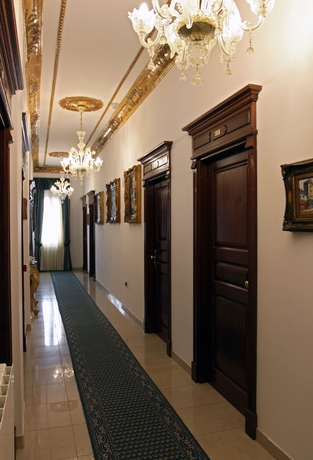 Imagen de los interiores del Hotel Euro Iglesias. Foto 6