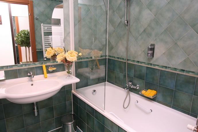 Imagen de la habitación del Hotel Euro, Imola. Foto 16