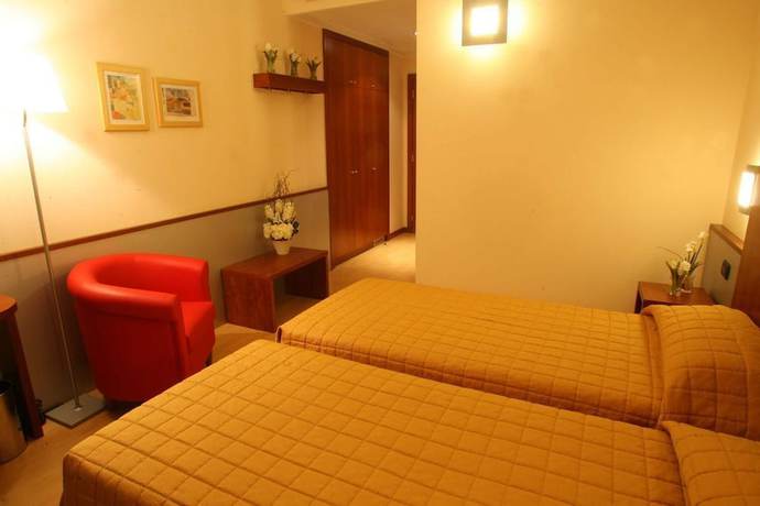 Imagen de la habitación del Hotel Euro, Imola. Foto 17