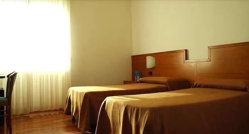 Imagen de la habitación del Hotel Euro, Nuoro. Foto 11