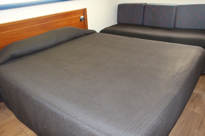 Imagen de la habitación del Hotel Euro Orly Rungis. Foto 9