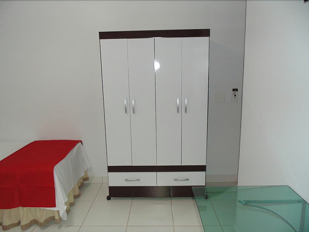 Imagen de la habitación del Hotel Euro Plaza. Foto 10
