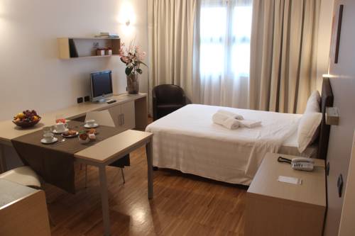 Imagen de la habitación del Hotel Euro Residence. Foto 10