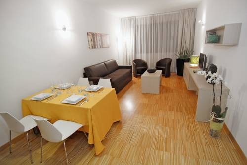 Imagen de la habitación del Hotel Euro Residence. Foto 12