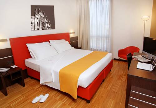 Imagen de la habitación del Hotel Euro Residence. Foto 13