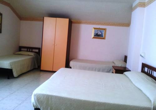 Imagen de la habitación del Hotel Euro, San Giovanni Rotondo. Foto 5