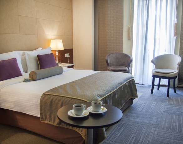 Imagen de la habitación del Hotel Euro Stars Old City. Foto 4