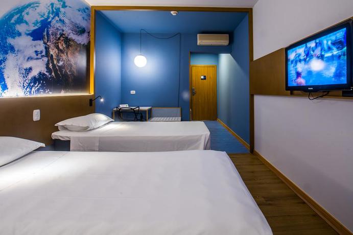 Imagen de la habitación del Hotel Euro Suíte Curitiba Batel. Foto 10