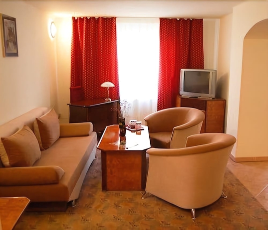 Imagen de la habitación del Hotel Euro, Timisoara. Foto 11