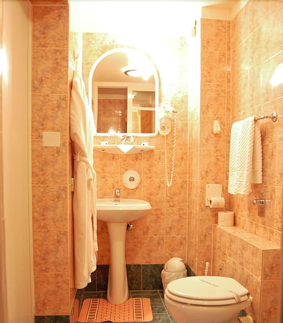 Imagen de la habitación del Hotel Euro, Timisoara. Foto 14