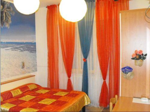 Imagen de la habitación del Hotel Euro, Tirrenia. Foto 5