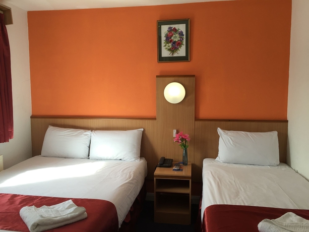 Imagen de la habitación del Hotel Euro Wembley. Foto 6