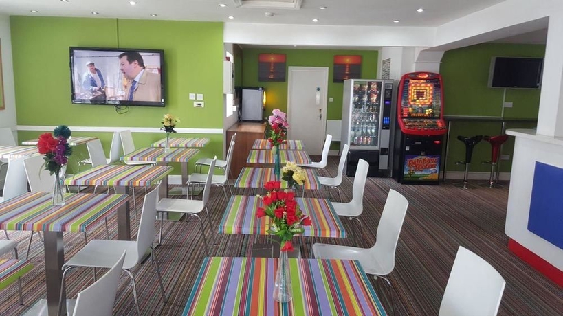 Imagen de los exteriores del Hotel Euro Wembley. Foto 12