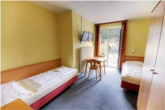 Imagen de la habitación del Hotel Euro Youth and Krone. Foto 15