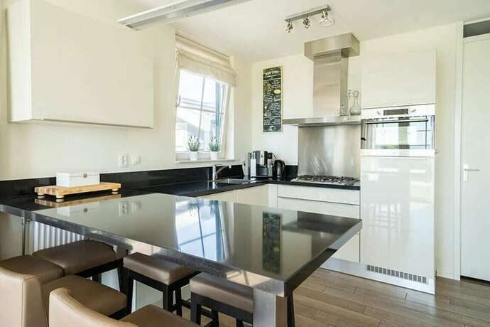 Imagen de la habitación del Hotel EuroParcs Poort van Amsterdam. Foto 14