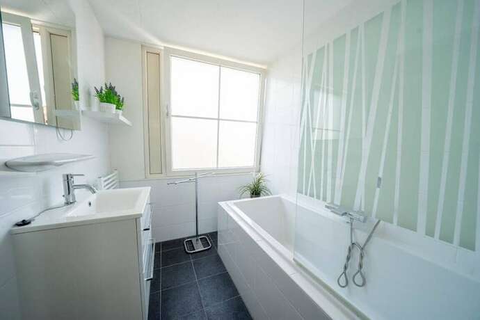 Imagen de la habitación del Hotel EuroParcs Poort van Amsterdam. Foto 15