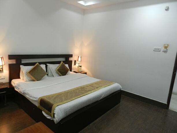 Imagen de la habitación del Hotel EuroStar Inn. Foto 18